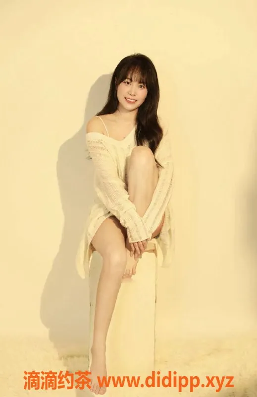 广州楼凤-天河御姐糖糖，93年生，4P服务等你体验