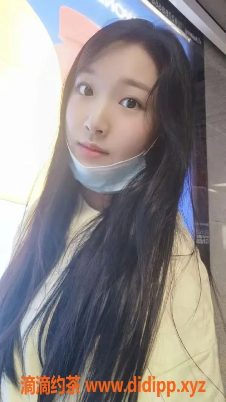 深圳楼凤-龙岗妍妍，23岁165cm，夜课超值体验！