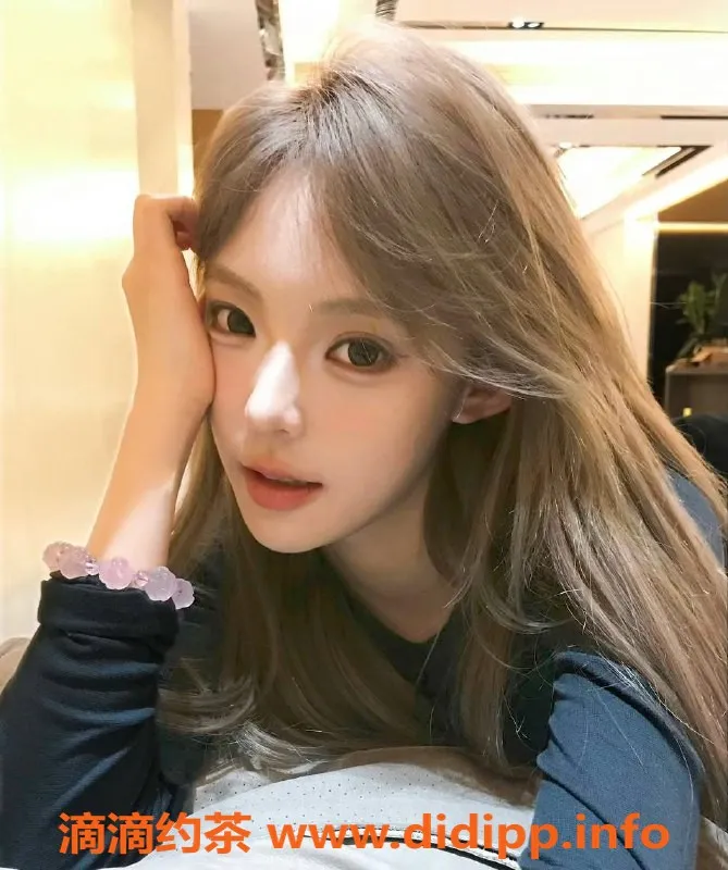 深圳楼凤资源信息,上海小雨，2000元热情服务等你来尝试