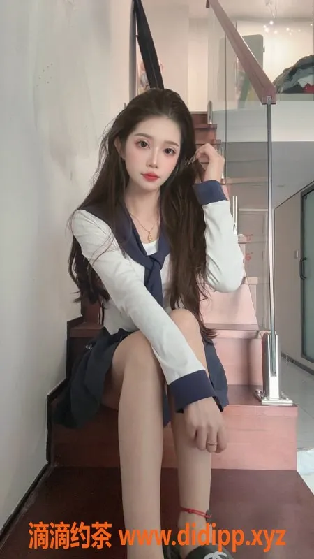 广州楼凤资源信息,荔湾嫩妹崽崽，12P上门服务，享受鸳鸯浴