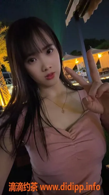 东莞楼凤-优质服务！30岁小姐姐，价格实惠，丰满诱人