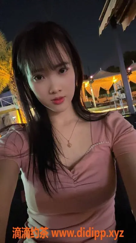 东莞楼凤-优质服务！30岁小姐姐，价格实惠，丰满诱人