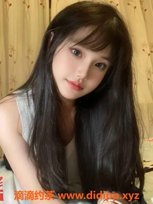 广州楼凤资源信息,白云郑大钱，嫩妹大胸8P鸳鸯浴等你来体验