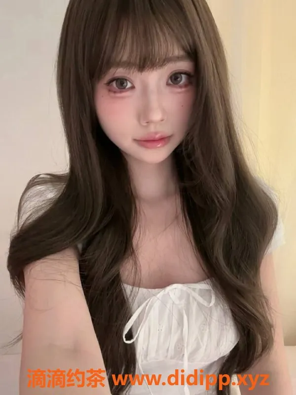 长沙楼凤资源信息,雨花区18岁夏茉，160身高80体重，热情服务仅需600p