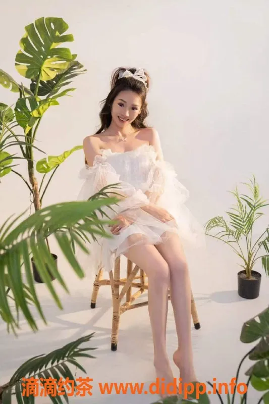 重庆spa会所-27岁琴琴，九龙坡45Kg热情服务等你来体验