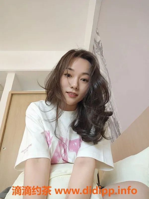 长沙楼凤-芙蓉区新下海艺名六月，服务500p起