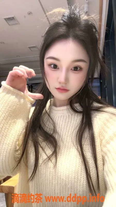 长沙楼凤-芙蓉区苏苏 160cm 22岁 B+胸 5P 9PP服务可选