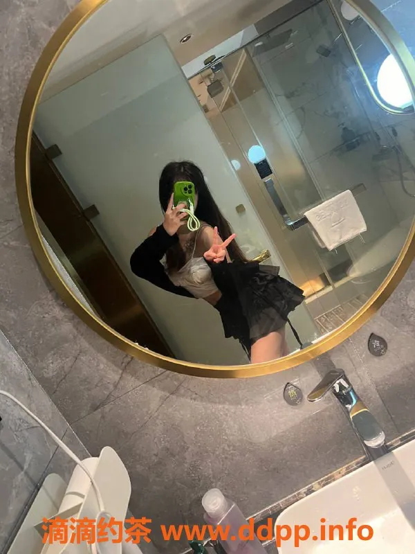 深圳上门服务-宝安区乖乖，嫩妹学生妹，上门服务只需8p起