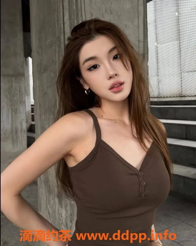 杭州上门服务-上城22岁哈沙克 C杯妹子，身高167，热情服务等你来约！