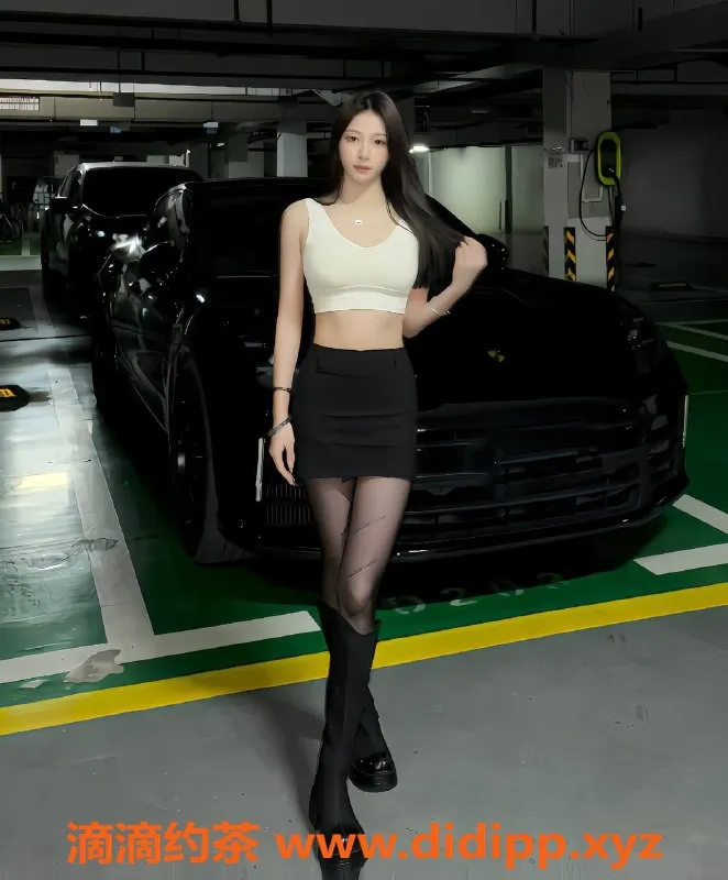 杭州楼凤资源信息,上城艺涵，巨乳大长腿，尽享舌吻与69互舔体验