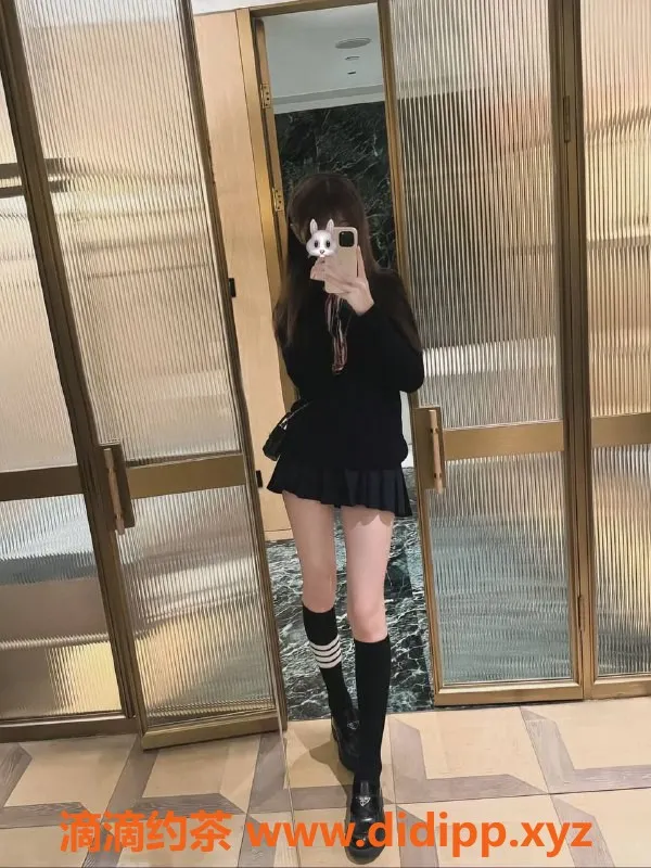 杭州楼凤资源信息,杭州小鹿，18岁大学生，身高165，体重94