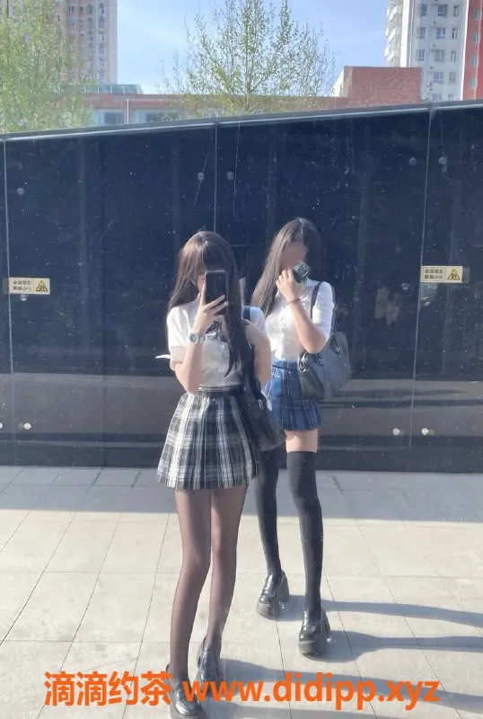 杭州楼凤-杭州小鹿，18岁大学生，身高165，体重94