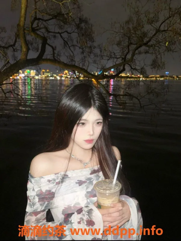 杭州楼凤资源信息,西湖区萱萱视频认证800元服务，降价啦！