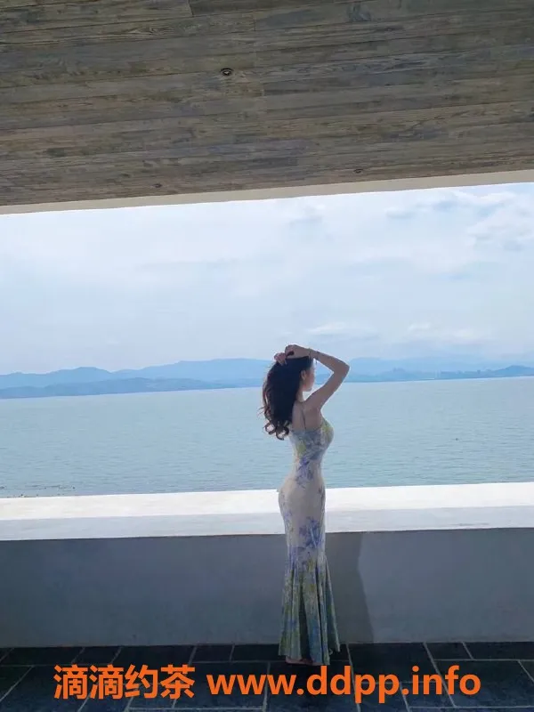 杭州楼凤-拱墅巨乳御姐盐盐，服务偏贵但值得体验