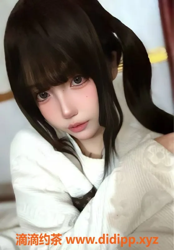 广州楼凤-天河嫩妹呆呆，8P鸳鸯浴等你来体验！