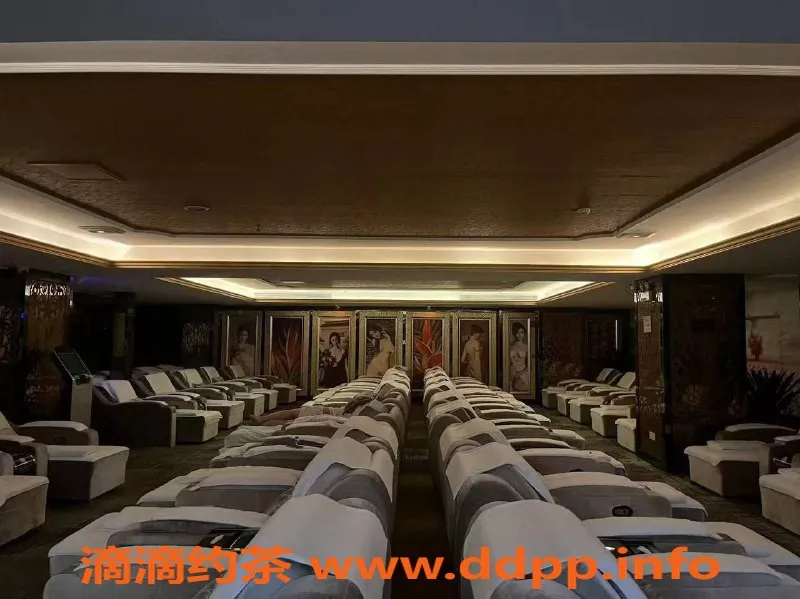 广州楼凤-白云平沙康达国际水汇，585元海选水疗