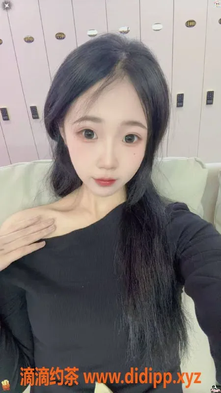 广州楼凤-天河嫩妹七七，视频验证，800元约会