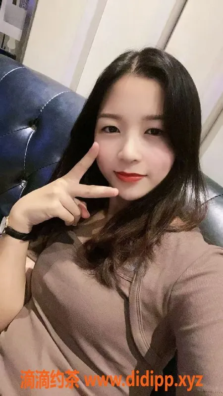 广州楼凤-天河甜甜，6P御姐提供鸳鸯浴服务