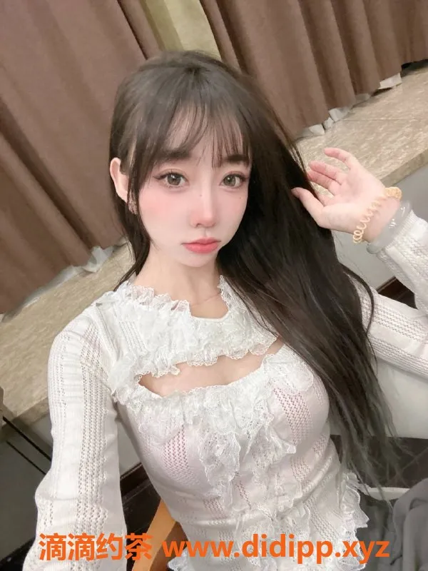 郑州楼凤-郑州嫩妹灵灵，19岁170cm超高颜值