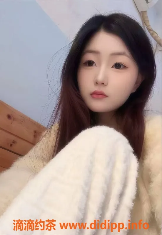 武汉楼凤-武昌区小怡，600p性价比高，值得一试！