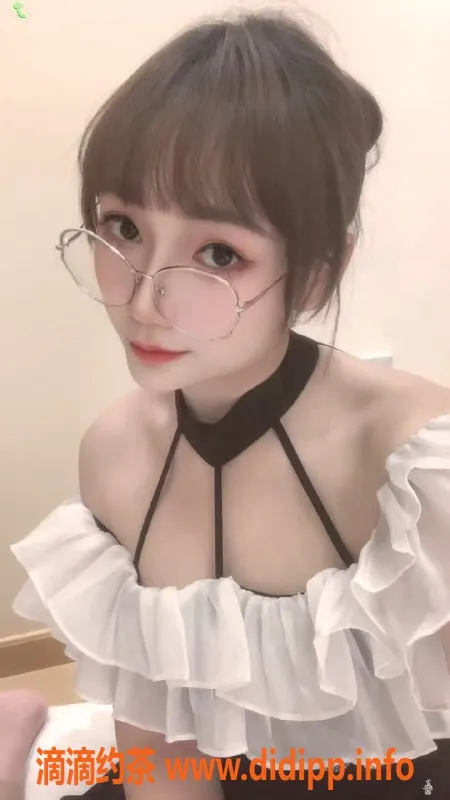 长沙楼凤资源信息,雨花区小西施，500p超值服务等你来体验！