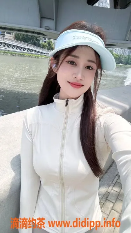 上海楼凤-静安岩岩，课程1400p，服务超赞！