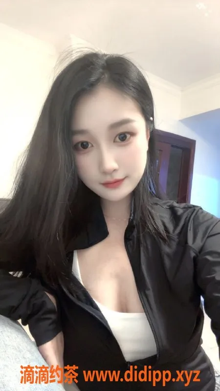 广州楼凤-天河御姐钱钱，800元超值服务等你来约！