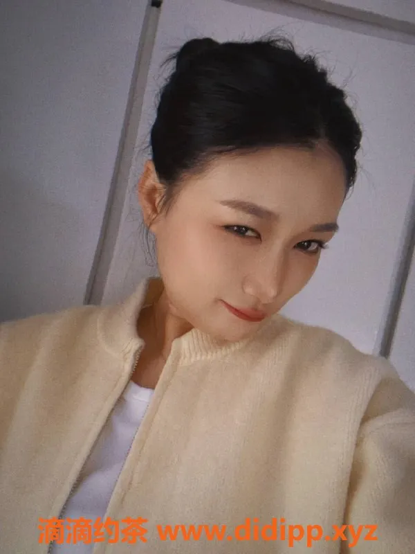 广州楼凤-天河御姐钱钱，800元超值服务等你来约！