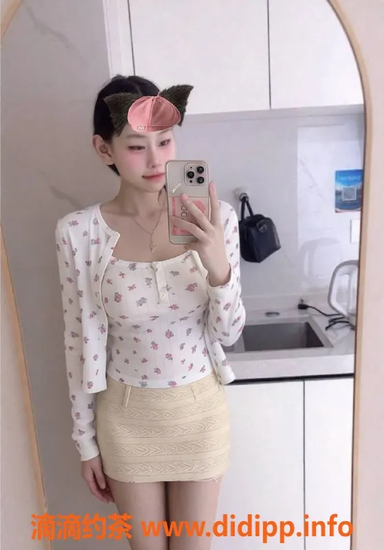 广州楼凤-广州天河小薇，600起热辣服务等你来体验！