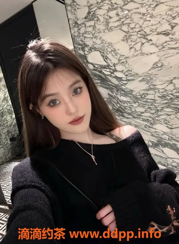 广州楼凤-黄埔嫩妹韩辰，6P鸳鸯浴大长腿等你来体验