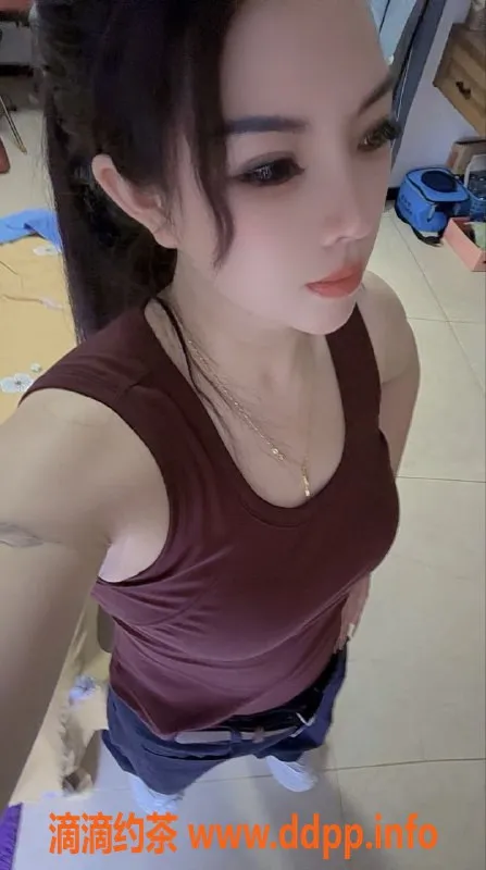 长沙楼凤-雨花区九儿，400p特惠服务等你来体验！