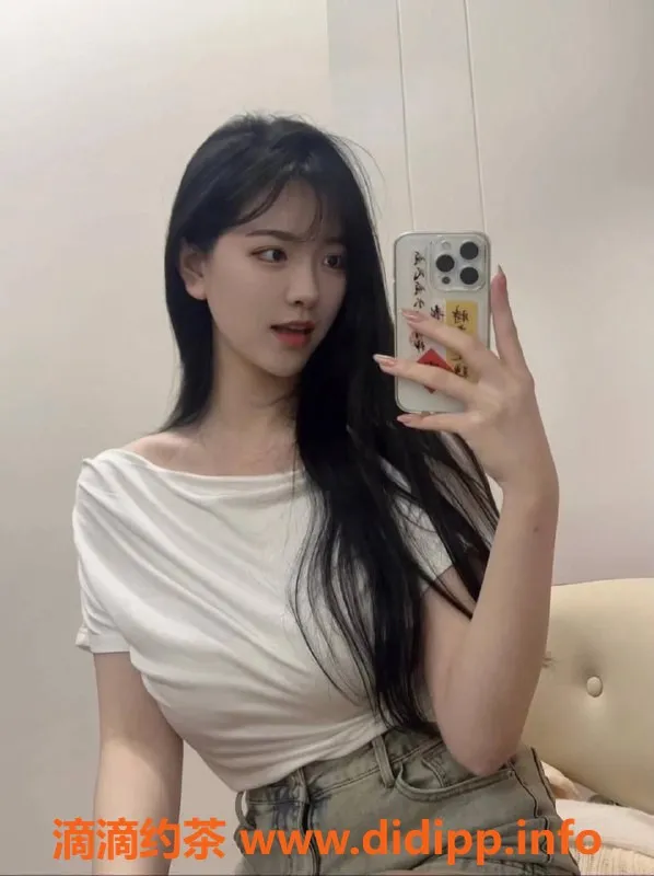 杭州上门服务-上城区呆小雨 20岁164cm C+高颜值 妙手服务