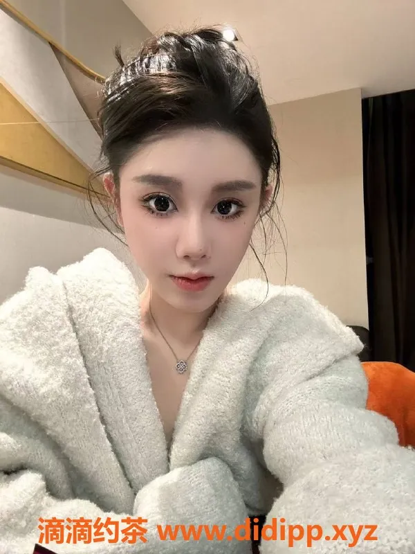 杭州楼凤-小婷，172cm超美甜蜜，服务多样只需1200元