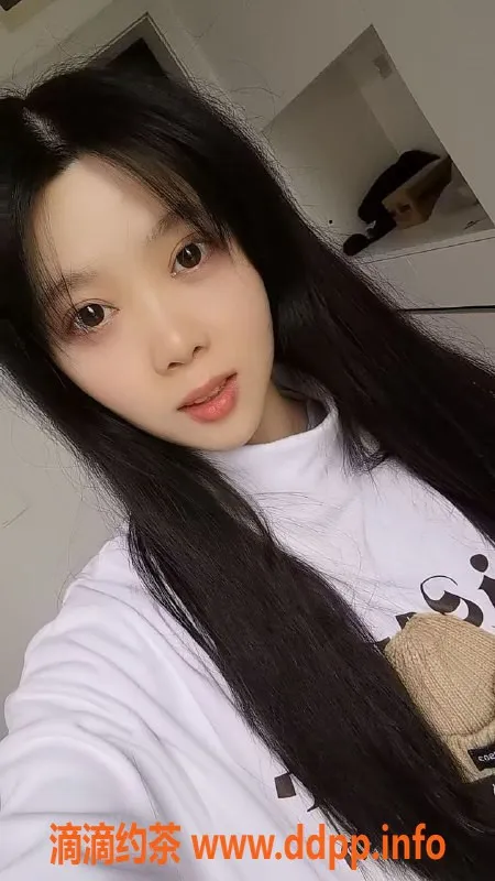 重庆楼凤-大学城静静子，26岁身材完美服务全面