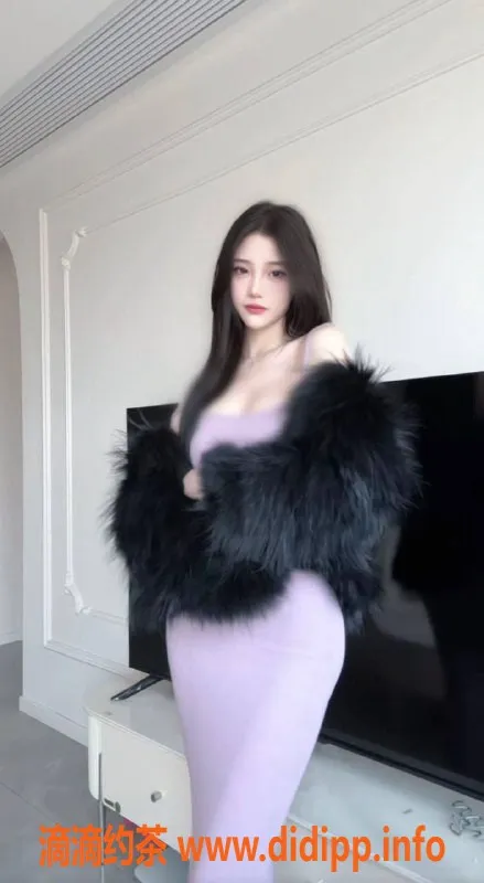 太原楼凤-长治菲菲，23岁170cm天然服务，激情体验只需700元