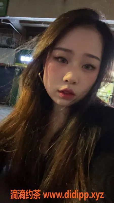 成都楼凤资源信息,温江区白兔子，600元享受女友感服务