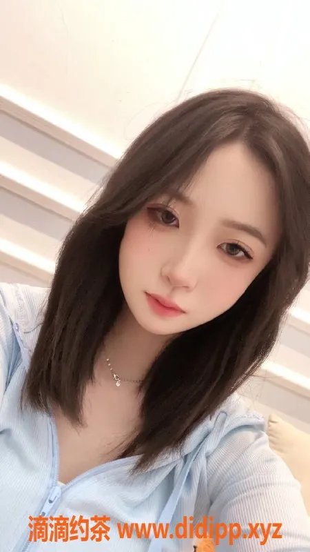 广州楼凤资源信息,天河嫩妹小白，800元一晚等你约