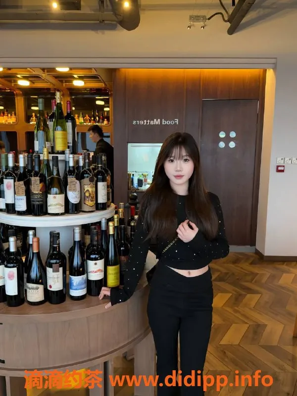 广州楼凤-天河心怡，御姐视频验证，600元起