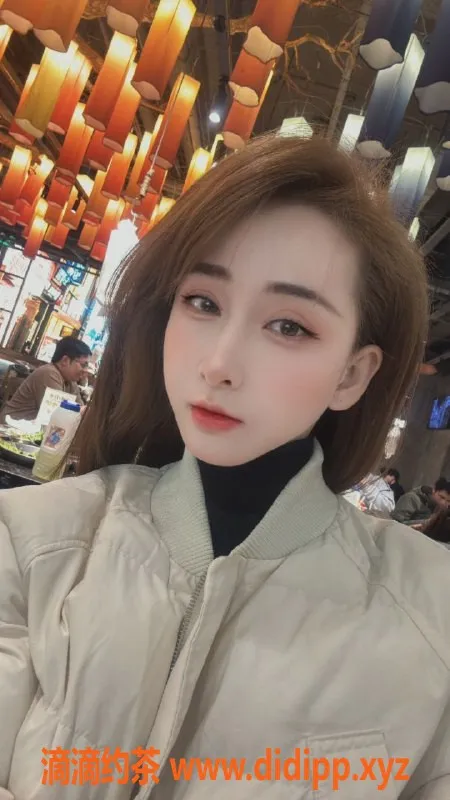 广州楼凤-广州天河罗莎，750元起，蛇吻体验等你来