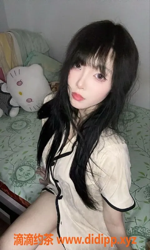 长沙楼凤-雨花区佳妮，18岁165高，服务超赞只需600元！