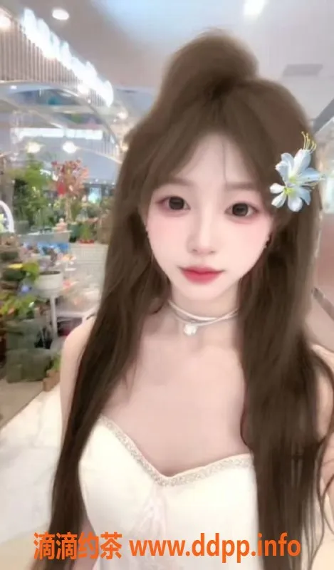 杭州楼凤-上城小梨花，171cm 18岁，激情服务仅1200元