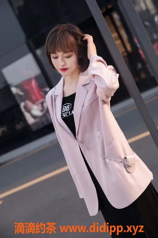 成都楼凤资源信息,成华区御姐控，芒果170高D，7P服务