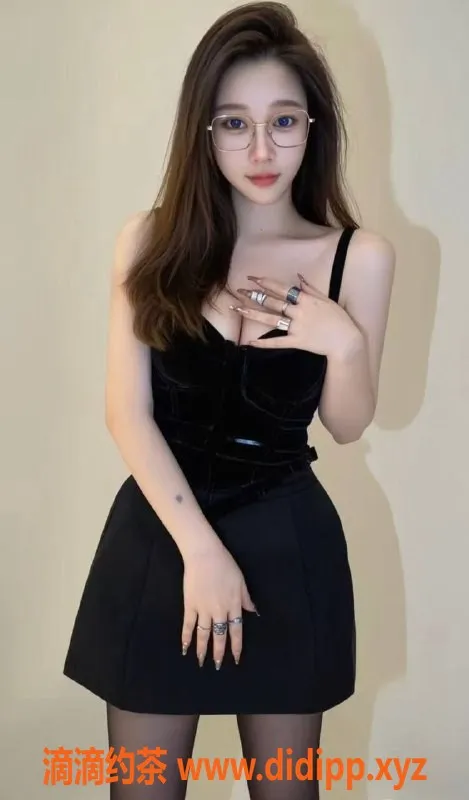 厦门楼凤-思明区电报老师暮雪，已视频验证，等你来约！