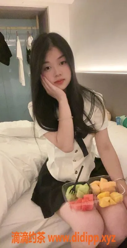 成都楼凤-成华区萝莉学妹玥儿，完美服务等你来体验