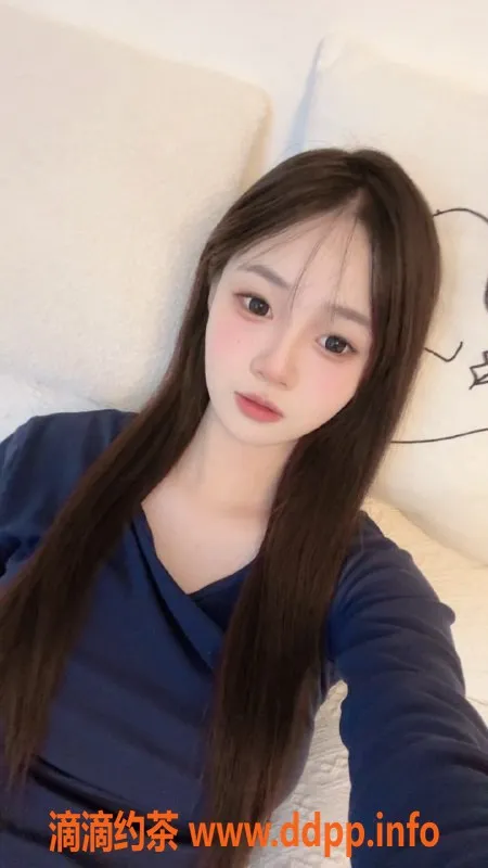 广州楼凤-广州天河果果，800元起，蛇吻服务，心水之选！