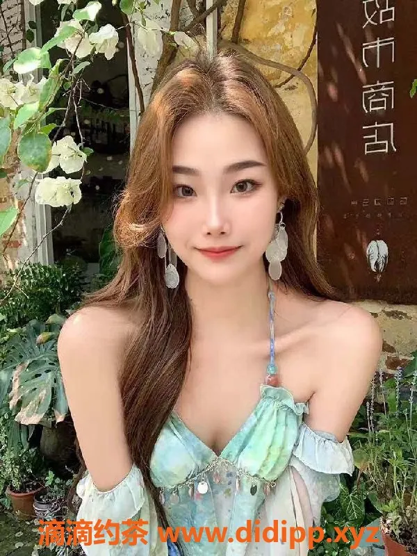 广州楼凤-荔湾御姐念念，8P舌吻超给力！