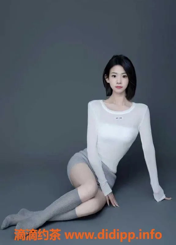 广州楼凤-天河小钰 165cm大长腿 28岁温柔可爱