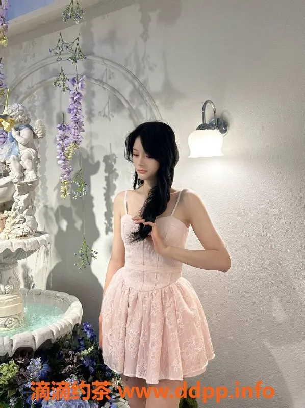 广州楼凤-天河御姐宋宋，8P鸳鸯浴等你体验！