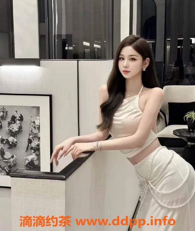 广州楼凤-天河双双大胸御姐，13P服务等你来体验！