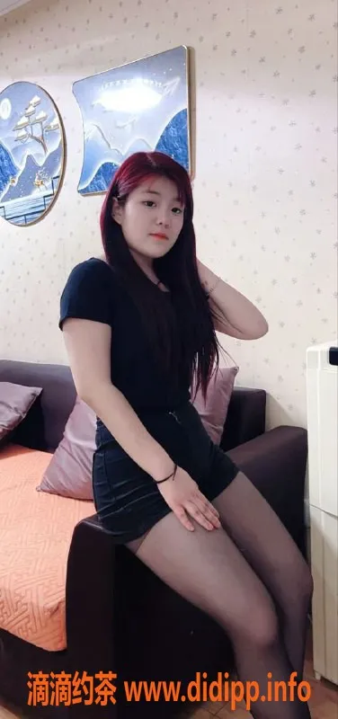 太原楼凤资源信息,太原乐乐，19岁身高167，代聊700元